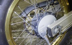 SUZUKI DJEBEL 200 (DR200SE) SH42A