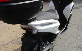 YAMAHA TRICITY 125 SE82J