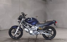 HONDA VTR 250 MC33