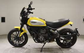DUCATI SCRAMBLER ICON 2015