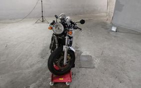 SUZUKI INAZUMA 400 GK7BA