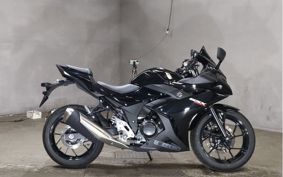 SUZUKI GSX250 R DN11A