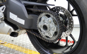 DUCATI STREET FIGHTER V4S 2020 FA00