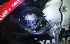 YAMAHA YZF-R1 2001