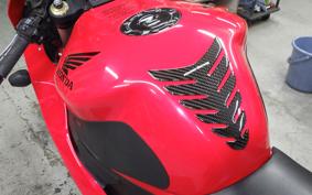 HONDA CBR1000RR 2005 SC57