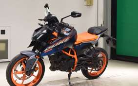 KTM 390 DUKE 2024