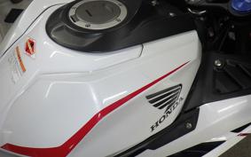 HONDA CBR250RR A MC51