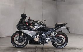 HONDA CBR400R NC56