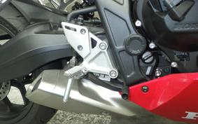 HONDA CBR650R E-Clutch 2025 RH17