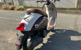 YAMAHA  VINO  DELUXE  SA37J