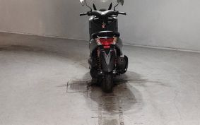 YAMAHA N-MAX 155 SG50J