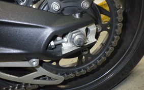 TRIUMPH STREET TRIPLE RS 2021