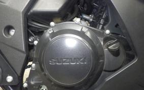 SUZUKI GSX250 R