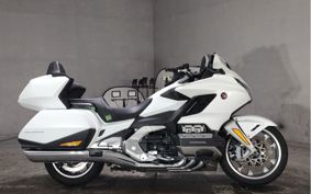 HONDA GL1800 TOUR  2018 SC79