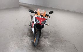 HONDA CBR250R MC41