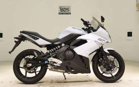 KAWASAKI ER600 F 2010