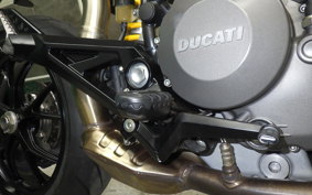 DUCATI HYPERMOTARD 796 2011