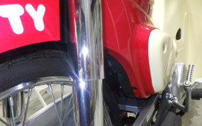 HONDA C50 SUPER CUB 2005 AA09