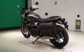 TRIUMPH STREET TWIN 2020