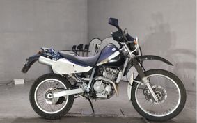 SUZUKI DJEBEL250XC SJ45A