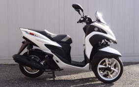 YAMAHA TRICITY 125 SE82J