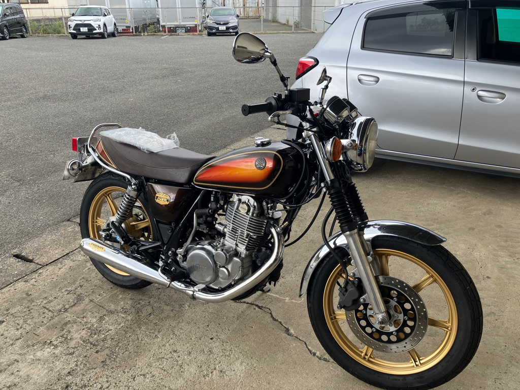 Фото Yamaha SR400 40th 2018 с японского аукциона