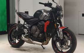 TRIUMPH TRIDENT 660 2022