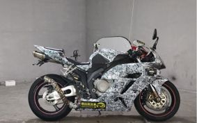 HONDA CBR1000RR SC57