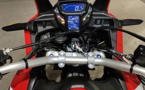 HONDA CRF1000L AFRICA TWIN 2019 SD04