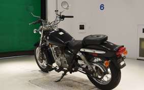 SUZUKI GZ250 Marauder