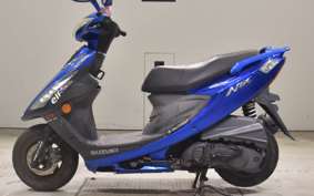 SUZUKI GSR125