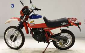 HONDA XL250R PARIS-DAKAR  2010 MD03