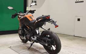 KTM 125 DUKE 2023