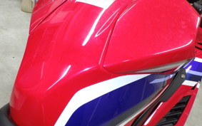 HONDA CBR250RR 1993 MC51