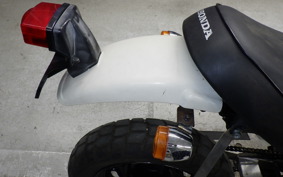 HONDA APE 50 2000 AC16