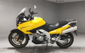 SUZUKI DL1000V STROM 2004 VT53A