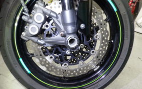 KAWASAKI ZX 10 NINJA R 2015