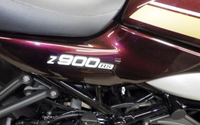 KAWASAKI Z900RS 2025 ZR900K