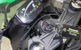 KAWASAKI NINJA ZX-6R A 2025 ZX636J