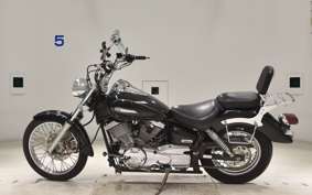 YAMAHA DRAGSTAR 250 VG02J