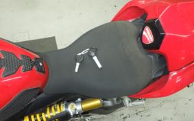 DUCATI PANIGALE V2 2022