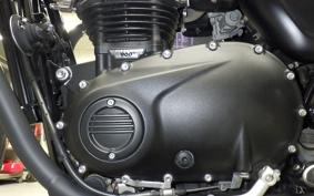 TRIUMPH STREET TWIN 2018