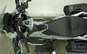 HONDA X-ADV 750 2022 RH10