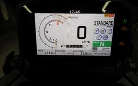 HONDA X-ADV 750 2023 RH10