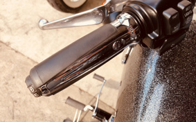 HARLEY FXSB BREAKOUT 2013 BF5