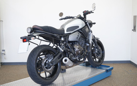 YAMAHA XSR700 2018 RM22J