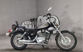 YAMAHA VIRAGO 250 3DM