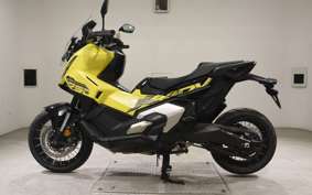HONDA X-ADV 750 2025 RH21