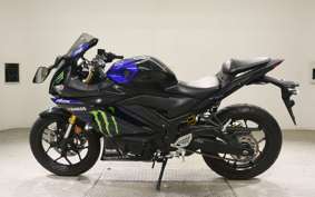 YAMAHA YZF-R25 A 2025 RG43J