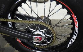 OTHER UNREGISTERED MODEL by BDS250